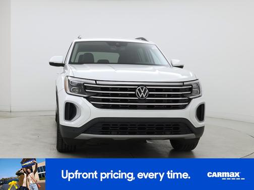 White 2024 Volkswagen Atlas SE w/Tech