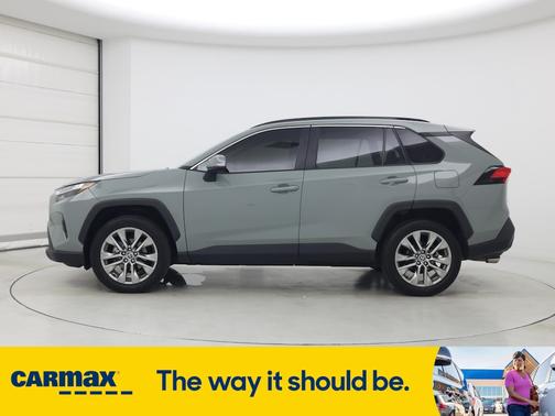 2023 Toyota RAV4 XLE Premium