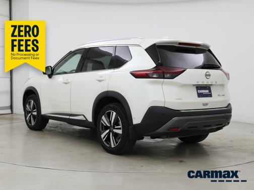 White 2023 Nissan Rogue SL