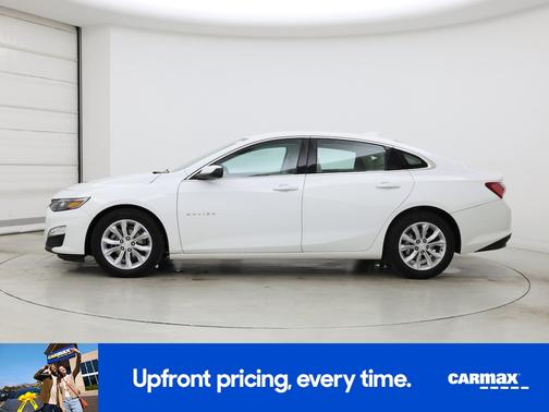 White 2022 Chevrolet Malibu LT