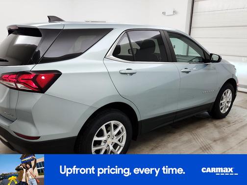 Blue 2022 Chevrolet Equinox LT