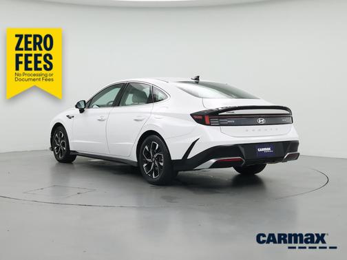 White 2025 Hyundai SONATA SE