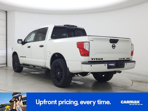 White 2018 Nissan Titan SL