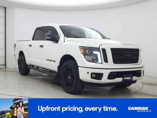 White 2018 Nissan Titan SL