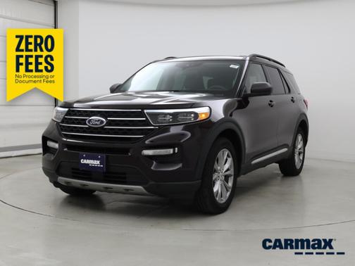 Burgundy 2023 Ford Explorer XLT