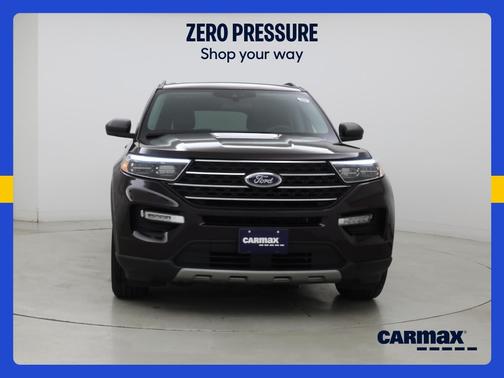 Burgundy 2023 Ford Explorer XLT