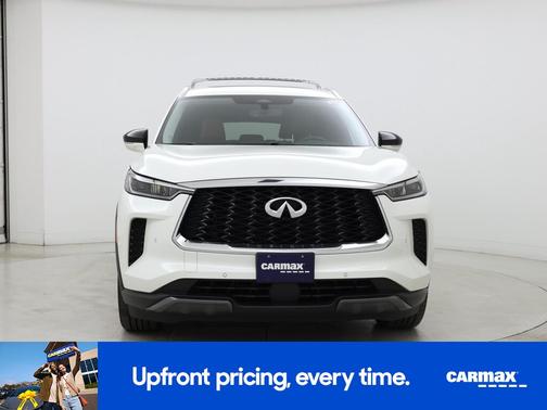 White 2023 INFINITI QX60 Sensory