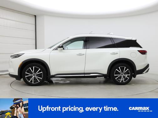 White 2023 INFINITI QX60 Sensory