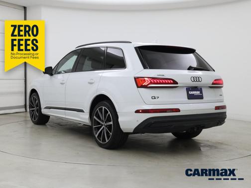 White 2021 Audi Q7 Premium Plus