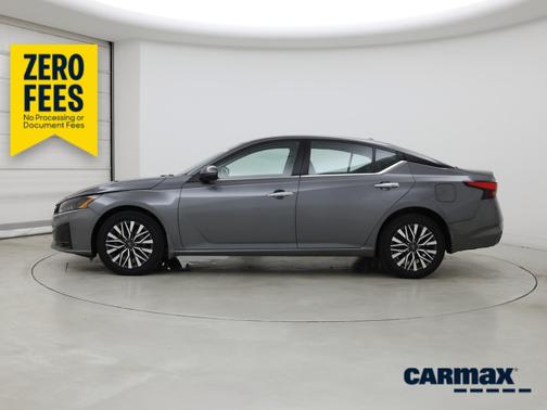Gray 2023 Nissan Altima SV