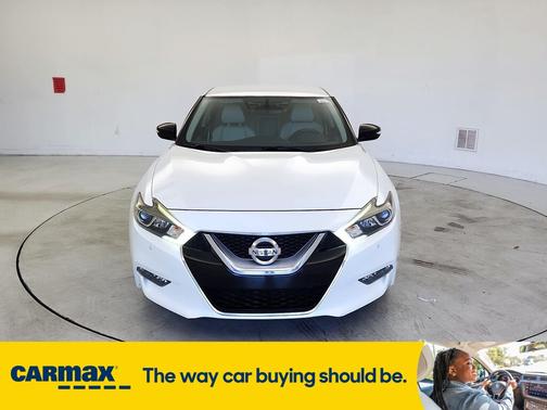 2016 Nissan Maxima SV