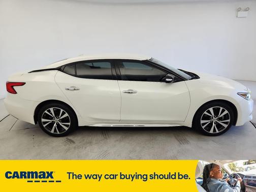 2016 Nissan Maxima SV