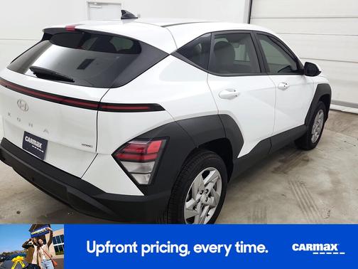 2024 Hyundai KONA SE