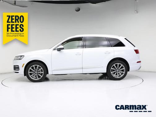 White 2018 Audi Q7 Prestige