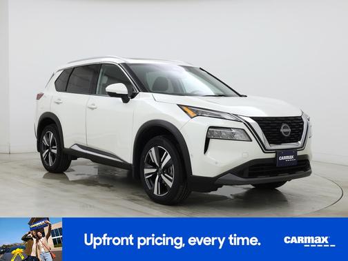 White 2023 Nissan Rogue SL