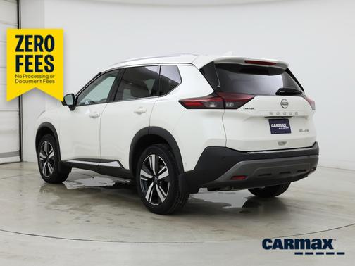White 2023 Nissan Rogue SL