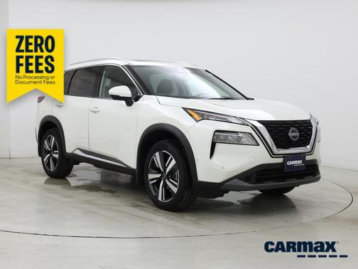 White 2023 Nissan Rogue SL