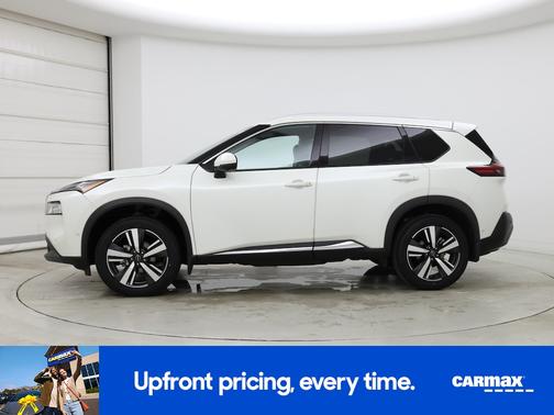 White 2023 Nissan Rogue SL