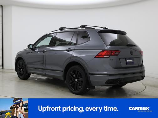 Gray 2022 Volkswagen Tiguan SE R-Line Black