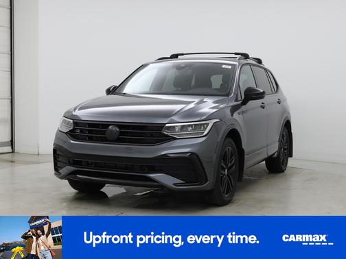 Gray 2022 Volkswagen Tiguan SE R-Line Black