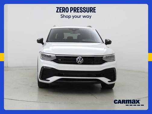 White 2023 Volkswagen Tiguan SE R-Line Black