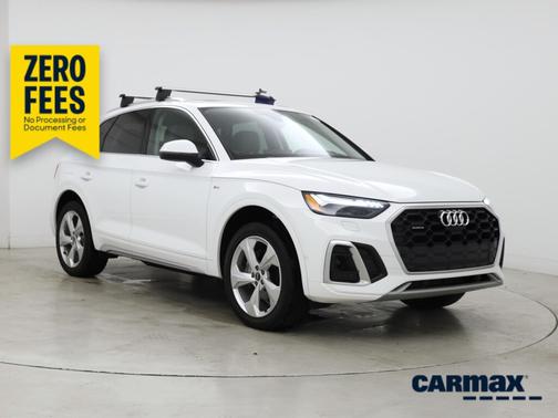 White 2022 Audi Q5 S-Line Prestige
