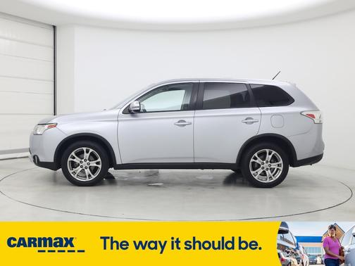 2015 Mitsubishi Outlander SE