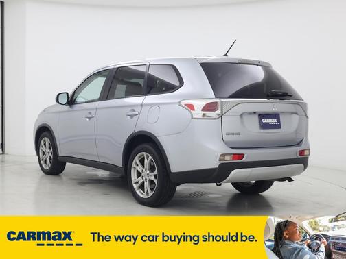 2015 Mitsubishi Outlander SE