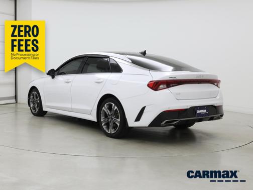 White 2023 Kia K5 EX