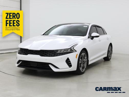 White 2023 Kia K5 EX