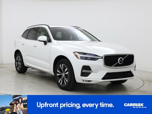 White 2023 Volvo XC60 B5 Core