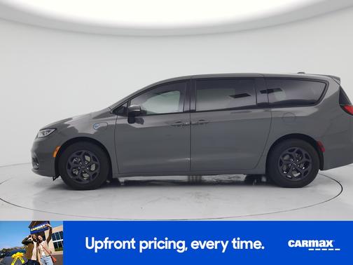 Gray 2023 Chrysler Pacifica Hybrid Touring L