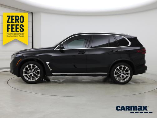Black 2024 BMW X5 sDrive40i