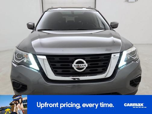 2019 Nissan Pathfinder S