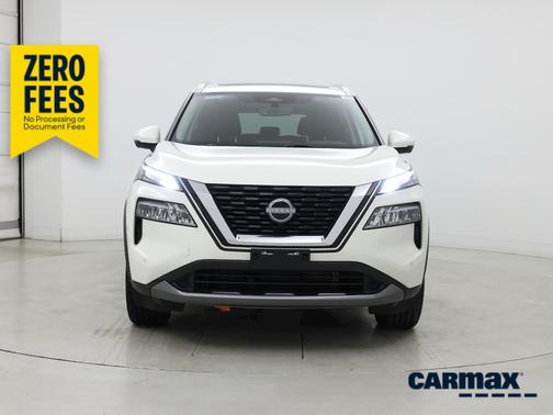 White 2023 Nissan Rogue SL