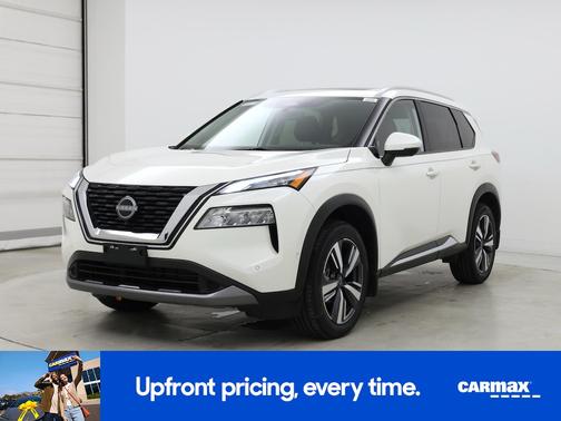 White 2023 Nissan Rogue SL