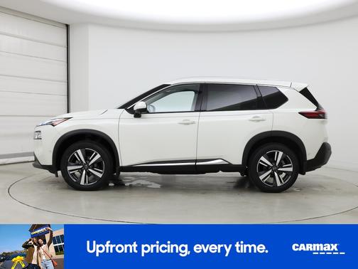 White 2023 Nissan Rogue SL