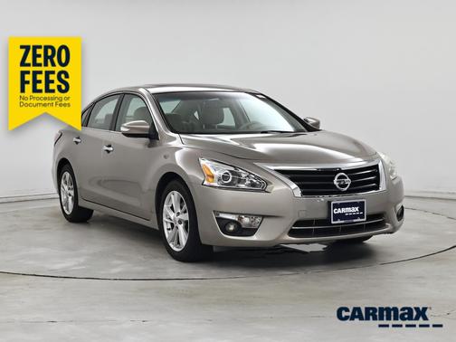 Tan 2014 Nissan Altima SV