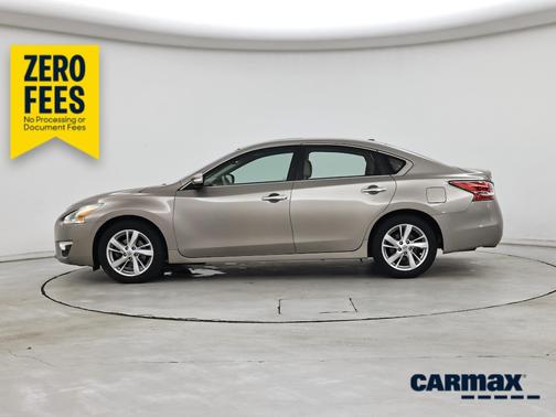 Tan 2014 Nissan Altima SV