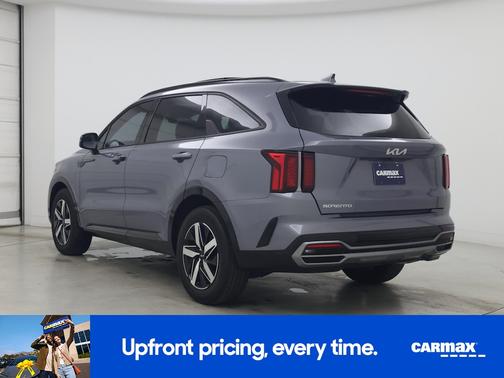 Gray 2023 Kia Sorento S