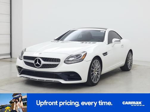 White 2017 Mercedes-Benz SLC 300