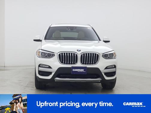 White 2019 BMW X3 XDrive30i
