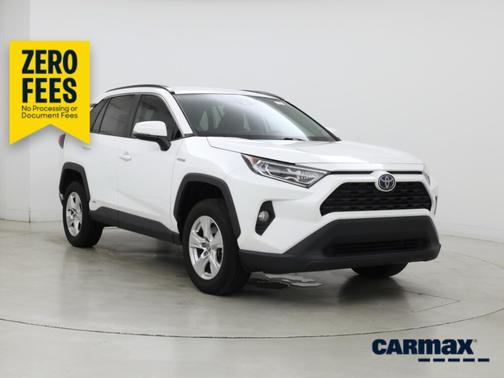 White 2021 Toyota RAV4 Hybrid XLE