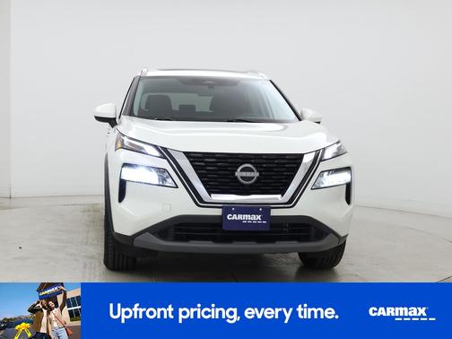 White 2023 Nissan Rogue SV