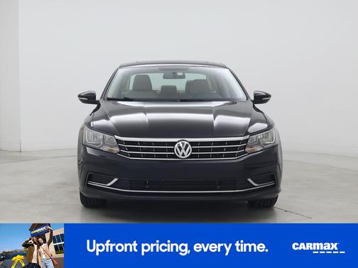 2017 Volkswagen Passat SE