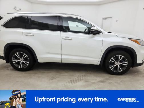 Pearl 2016 Toyota Highlander XLE