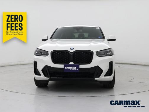 White 2023 BMW X4 XDrive30i