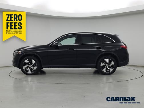 Black 2024 Mercedes-Benz GLC 300