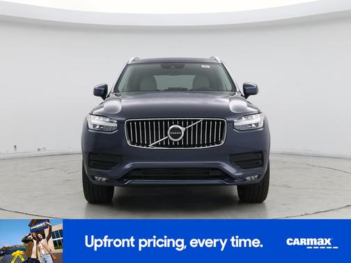 2020 Volvo XC90 T6 Momentum