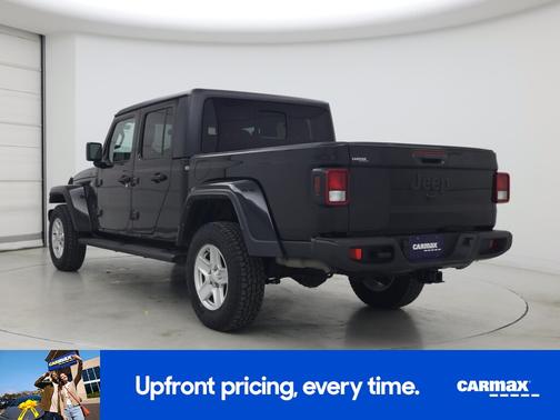 2022 Jeep Gladiator Sport S